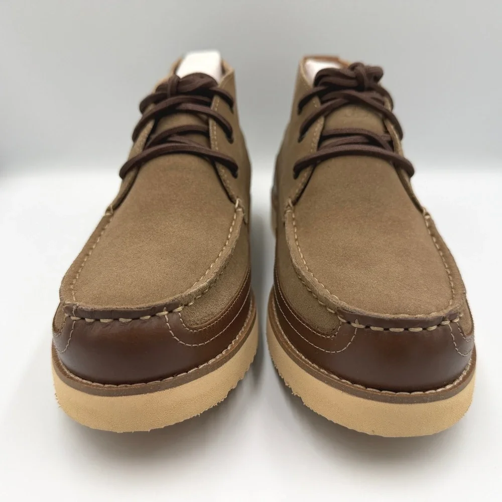 Dockers Calgary Supreme Comfort Boots Mens Taupe Moc Toe Chukka 9.5 **NEW**